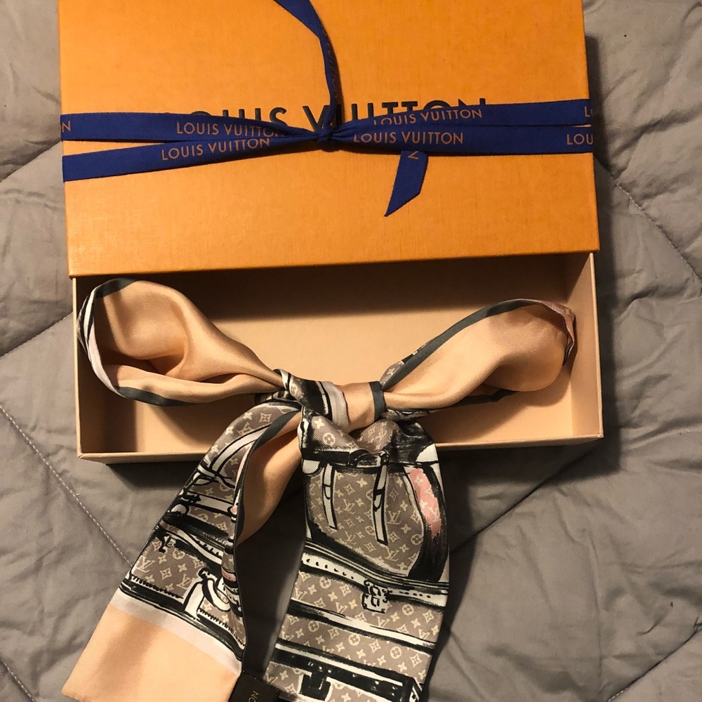 Louis Vuitton silk sash
